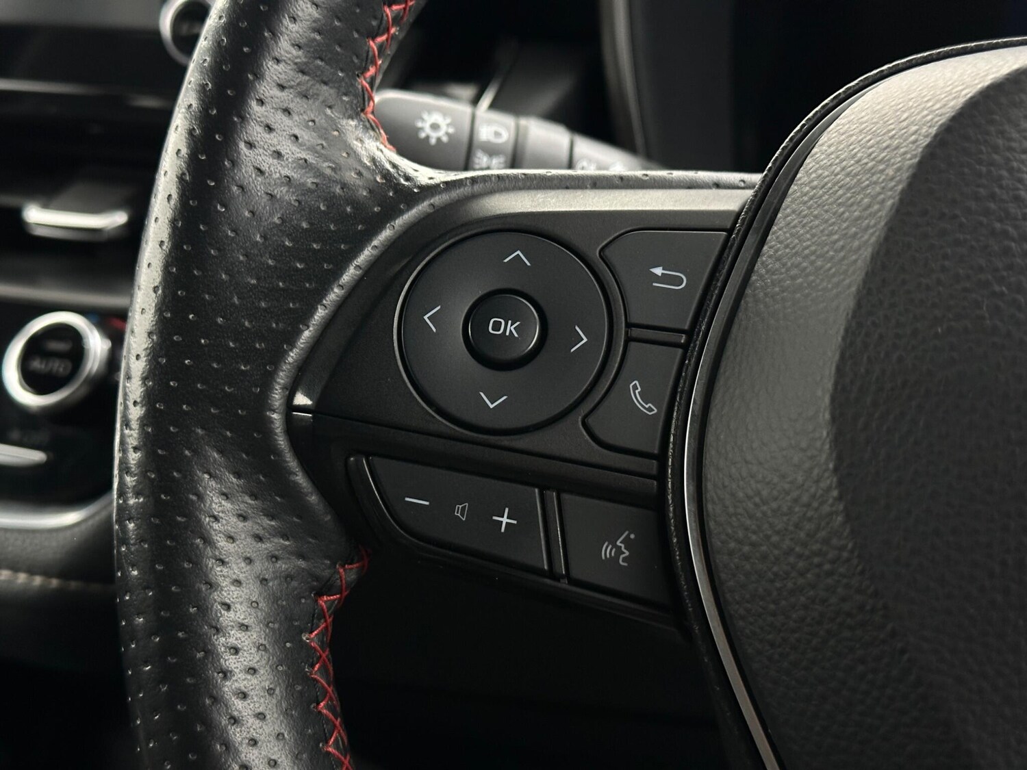 Used Toyota Corolla for sale - 77957272: Photo 14