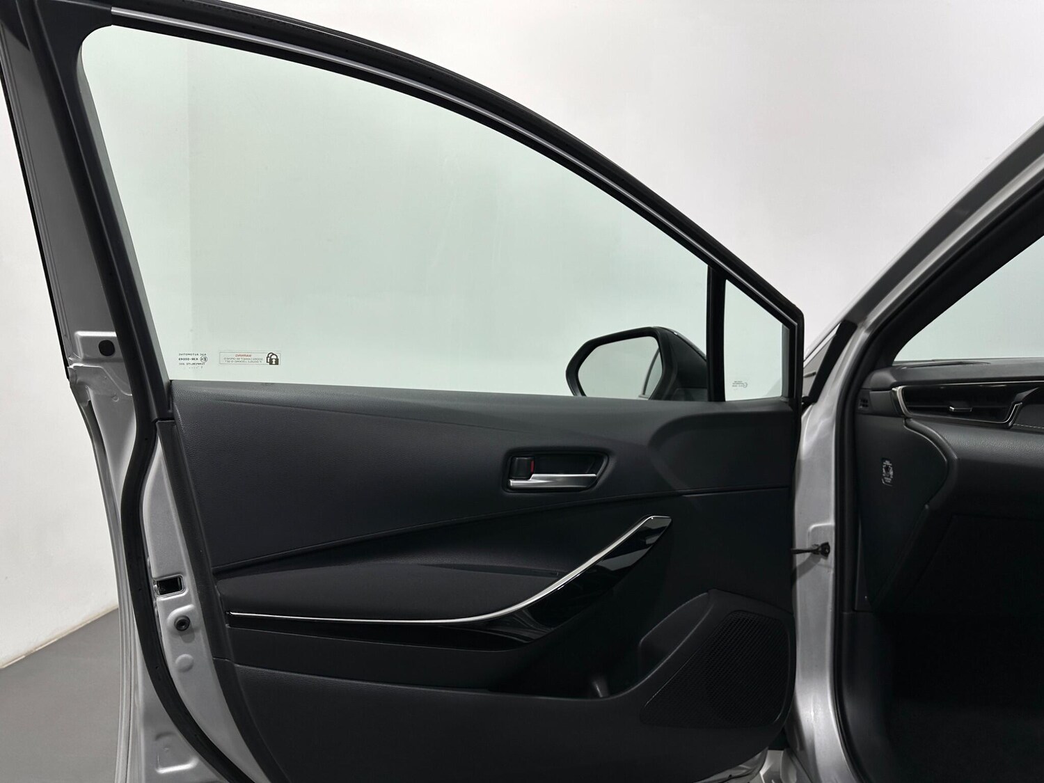 Used Toyota Corolla for sale - 77957272: Photo 38