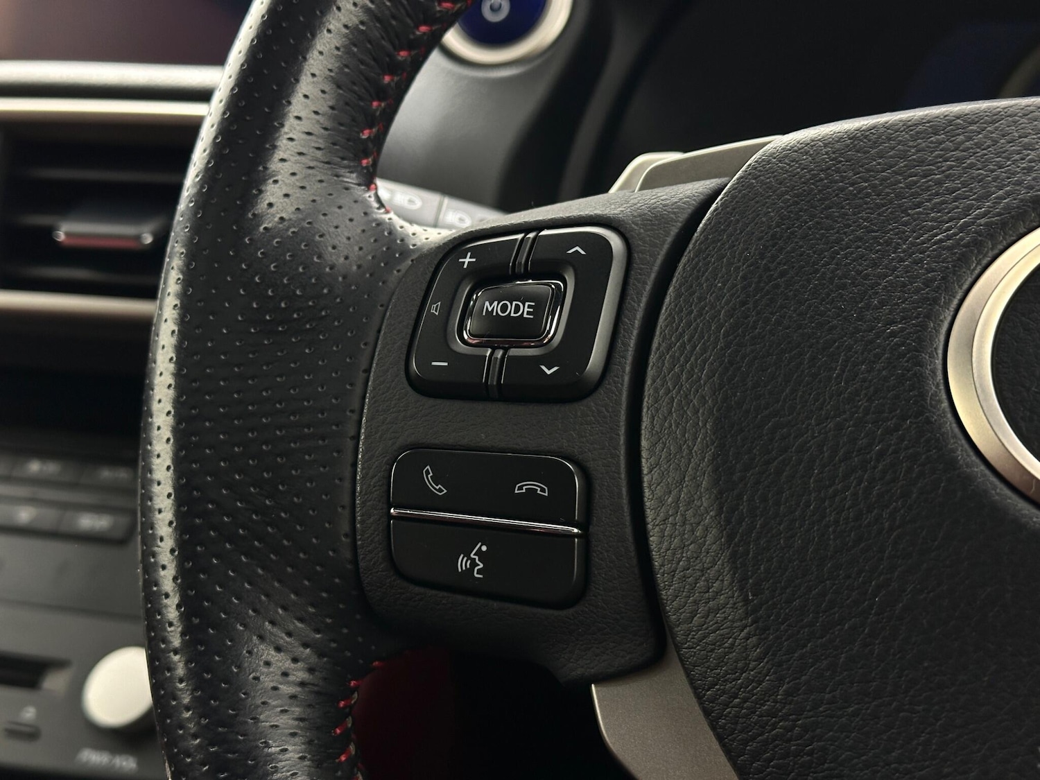 Used Lexus RC 2019 for sale - 76879008: Photo 13