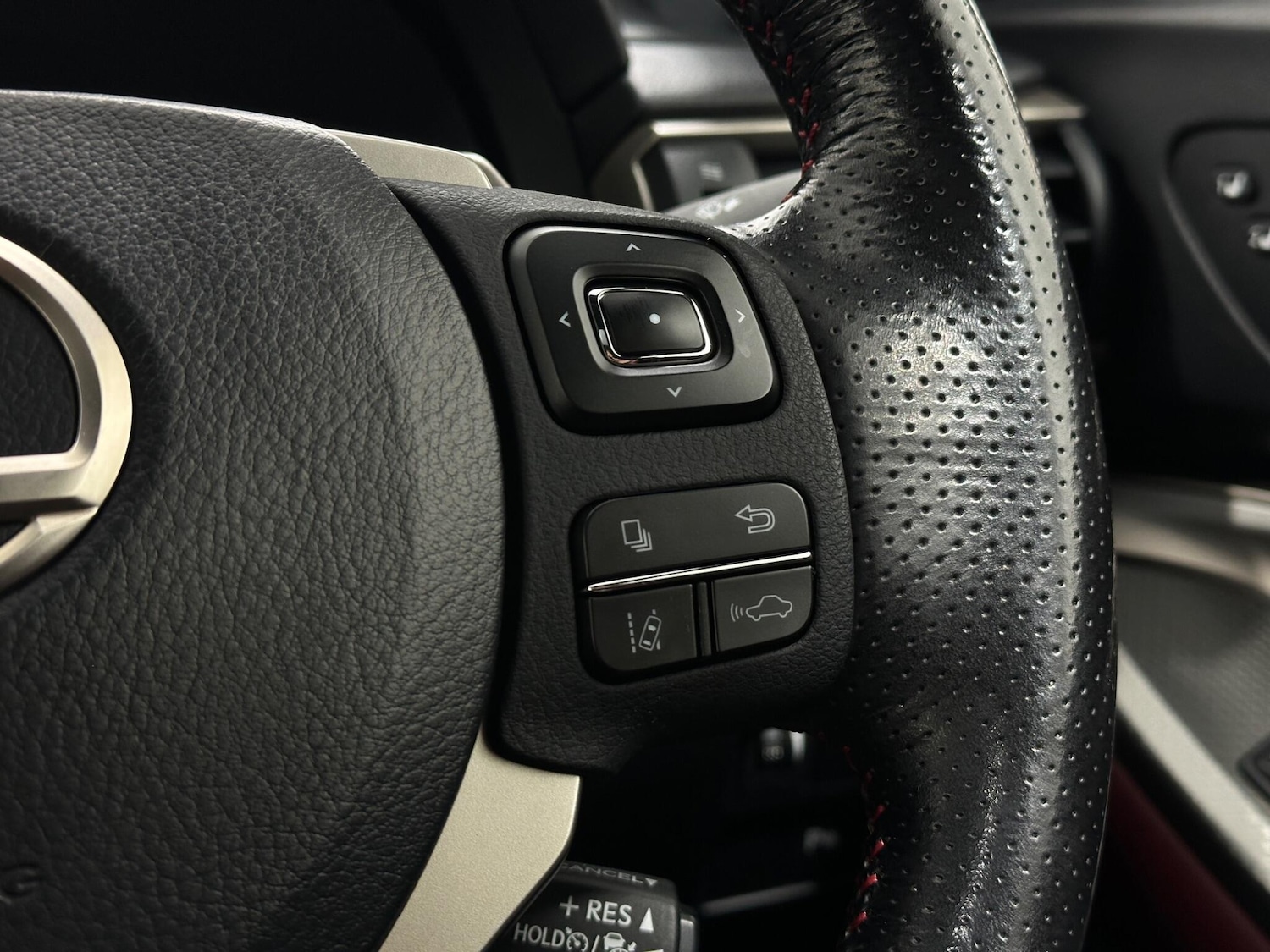 Used Lexus RC 2019 for sale - 76879008: Photo 14