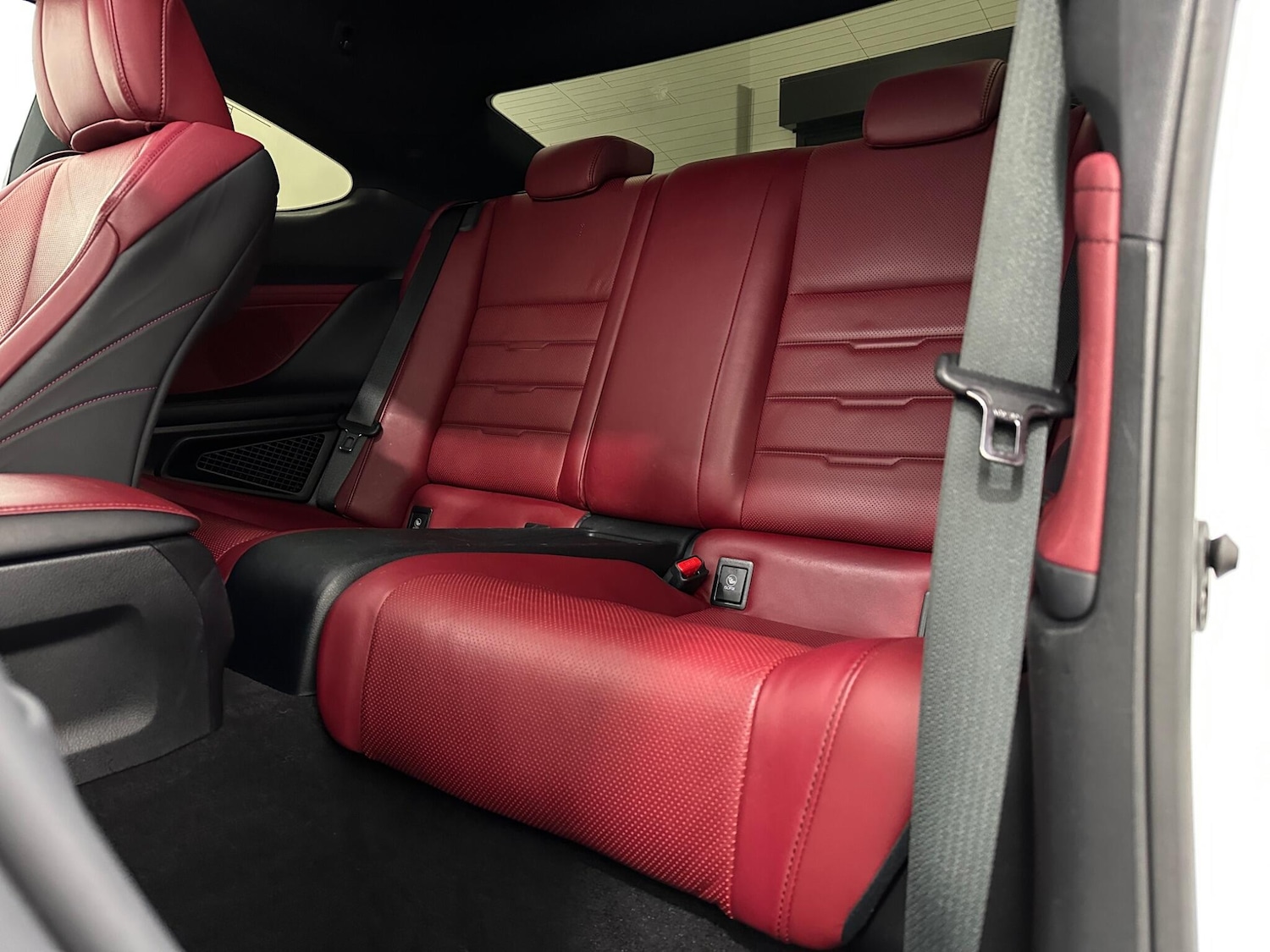 Used Lexus RC 2019 for sale - 76879008: Photo 43