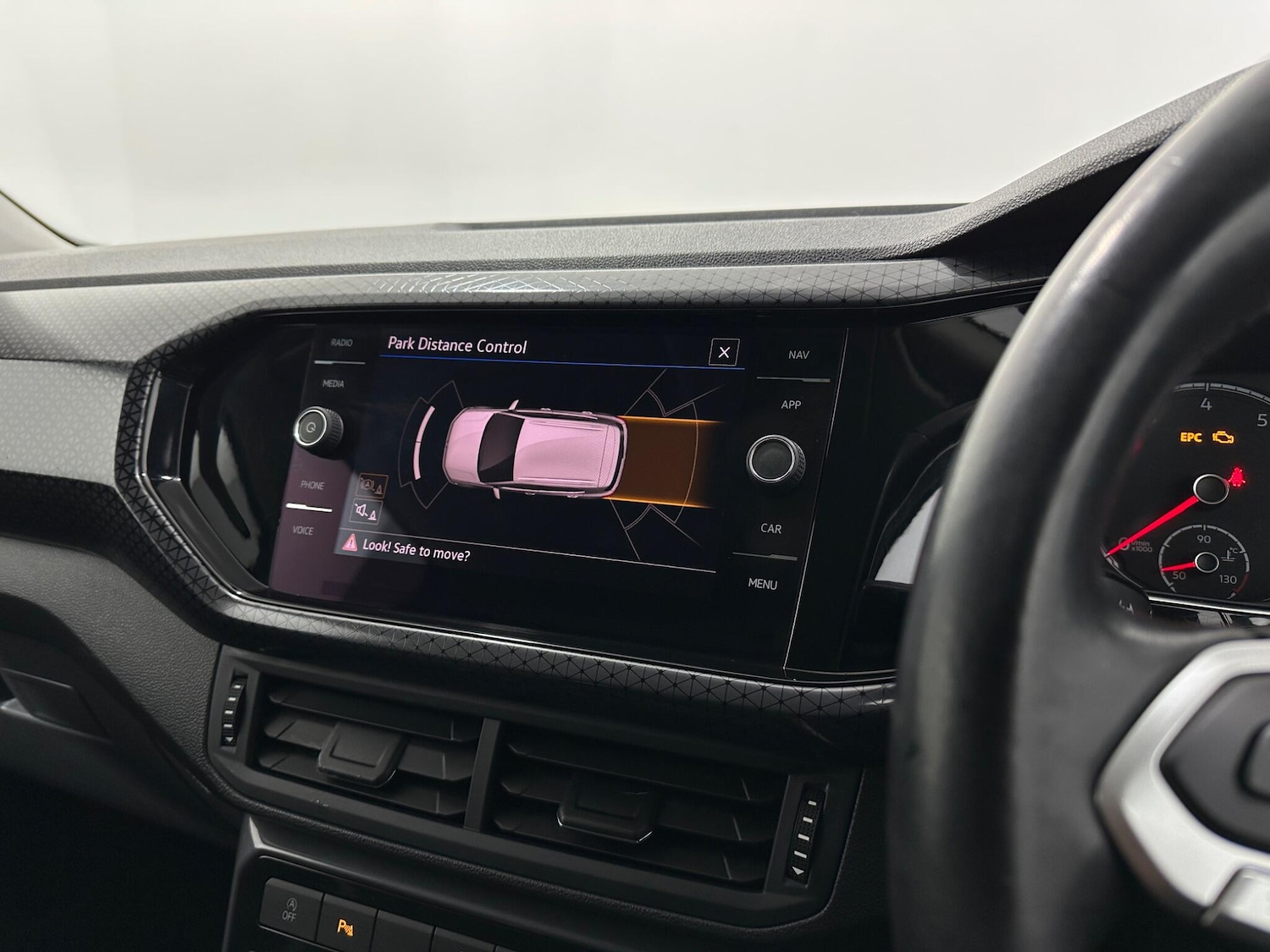 Used Volkswagen T-Cross 2020 for sale - 77174915: Photo 21