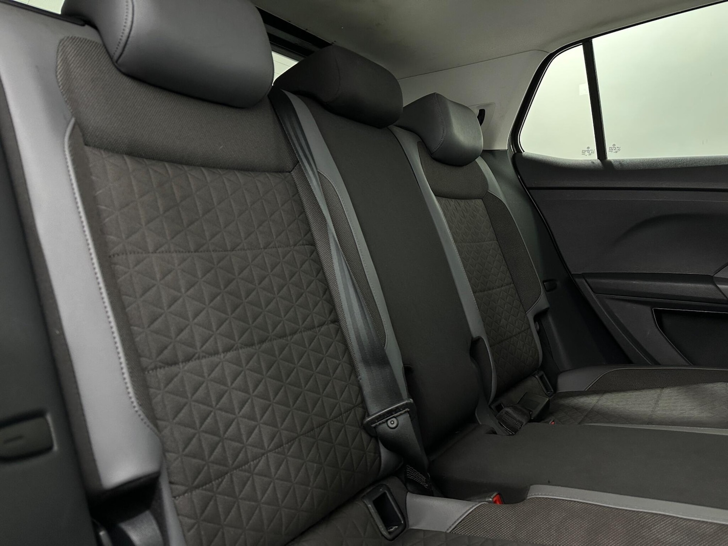 Used Volkswagen T-Cross 2020 for sale - 77174915: Photo 39