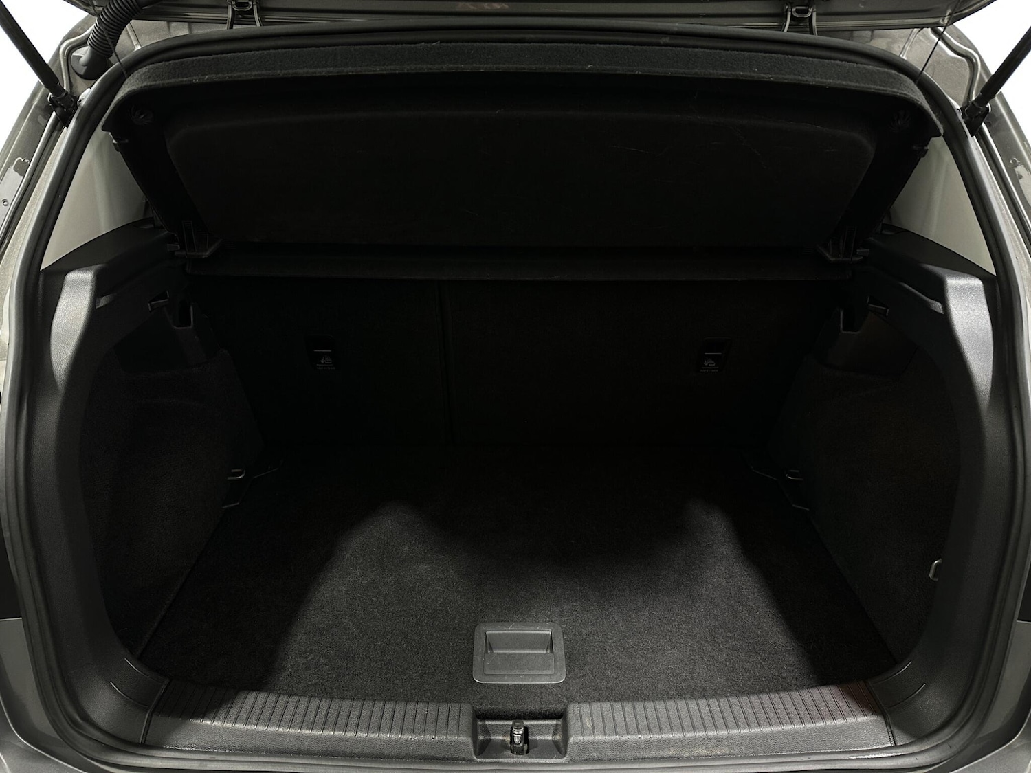 Used Volkswagen T-Cross 2020 for sale - 77174915: Photo 44