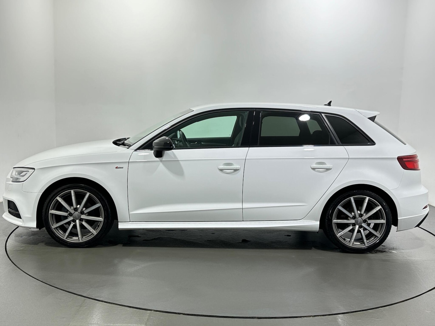 Used Audi A3 for sale - 77190781: Photo 5