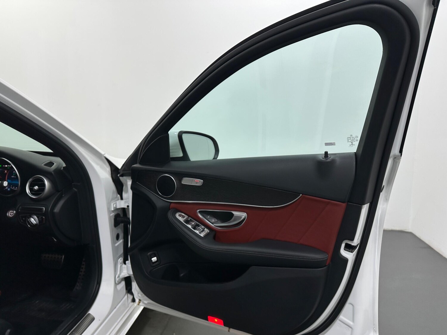 Used Mercedes-Benz C Class 2021 for sale - 77479043: Photo 34