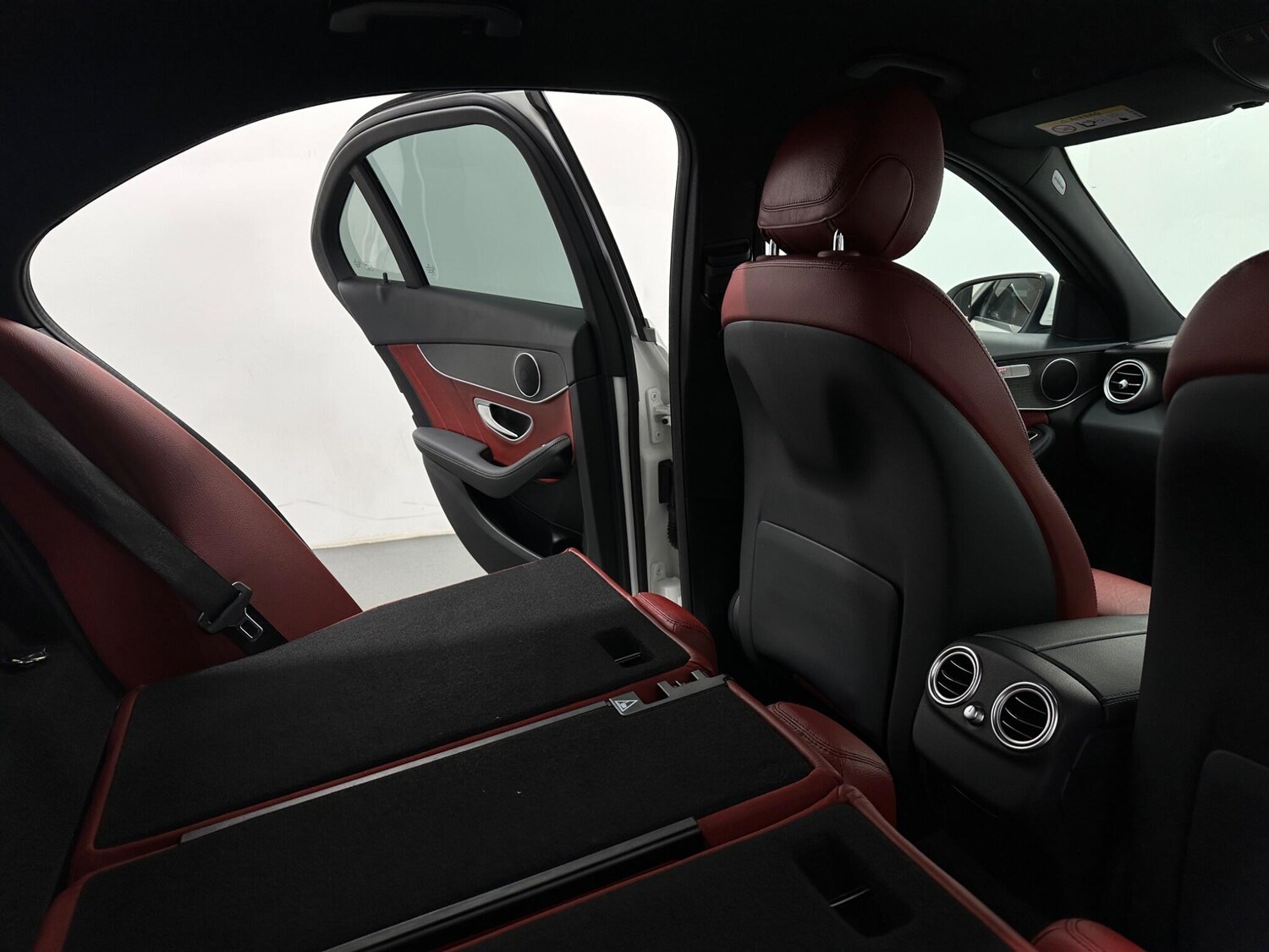 Used Mercedes-Benz C Class 2021 for sale - 77479043: Photo 47