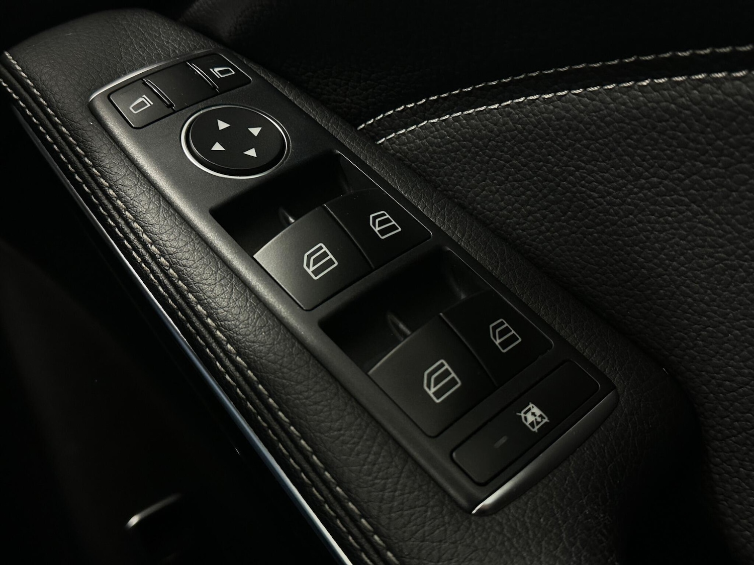 Used Mercedes-Benz GLA 2018 for sale - 76878891: Photo 17