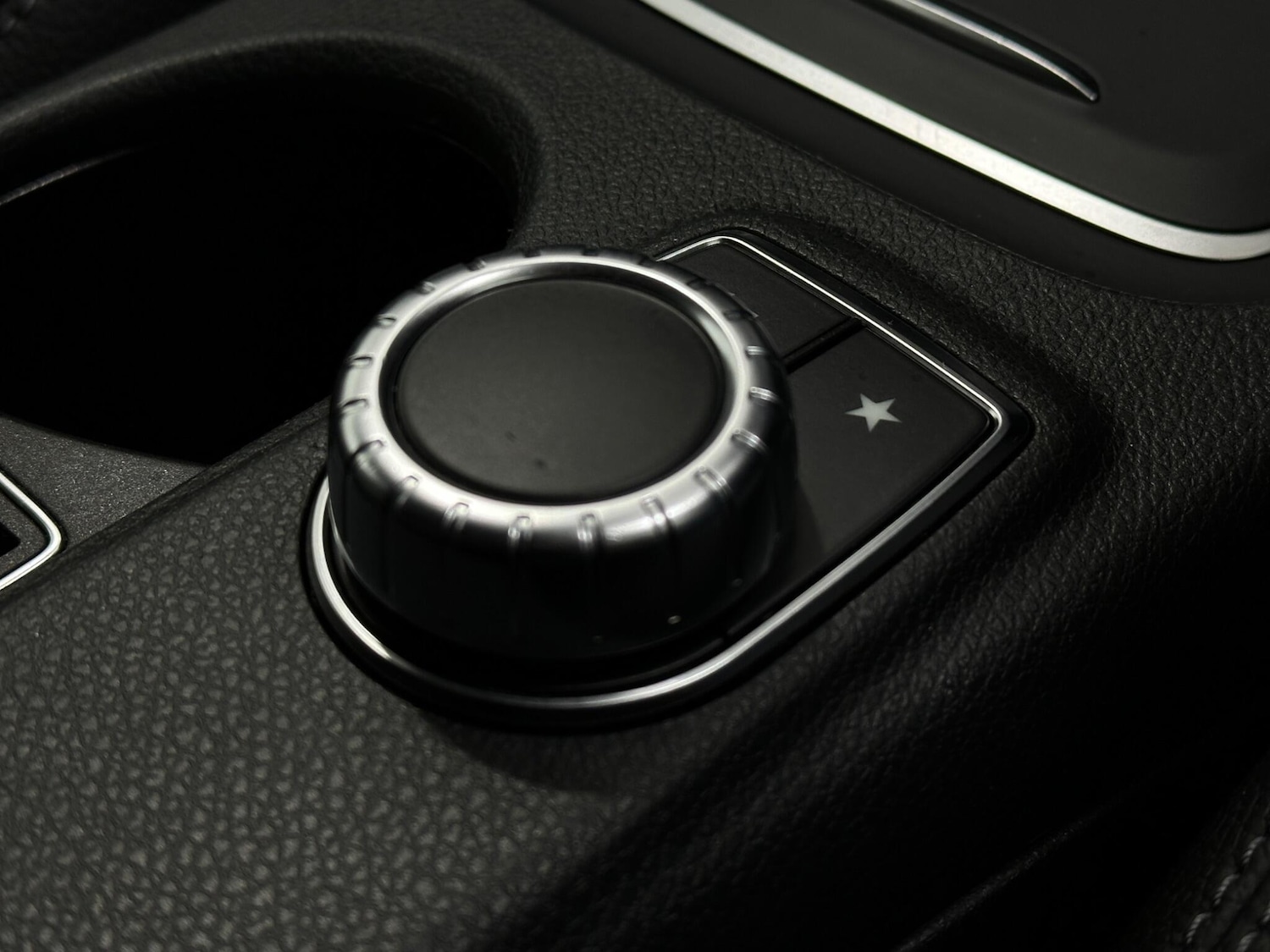 Used Mercedes-Benz GLA 2018 for sale - 76878891: Photo 19