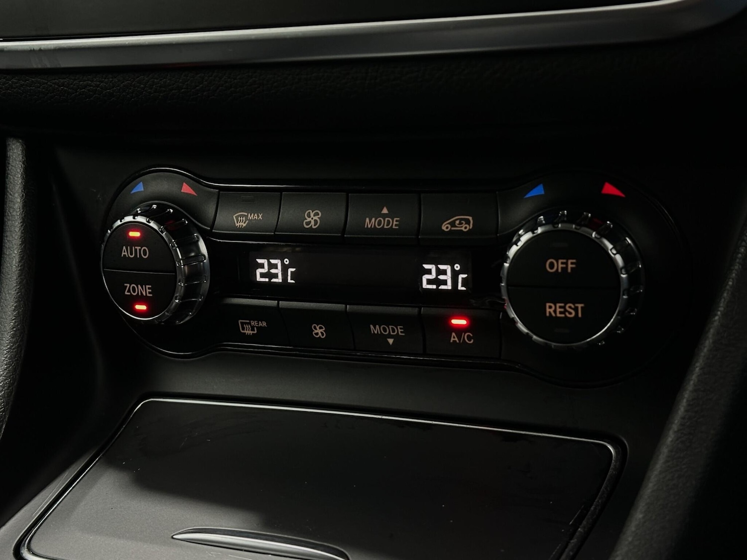 Used Mercedes-Benz GLA 2018 for sale - 76878891: Photo 20