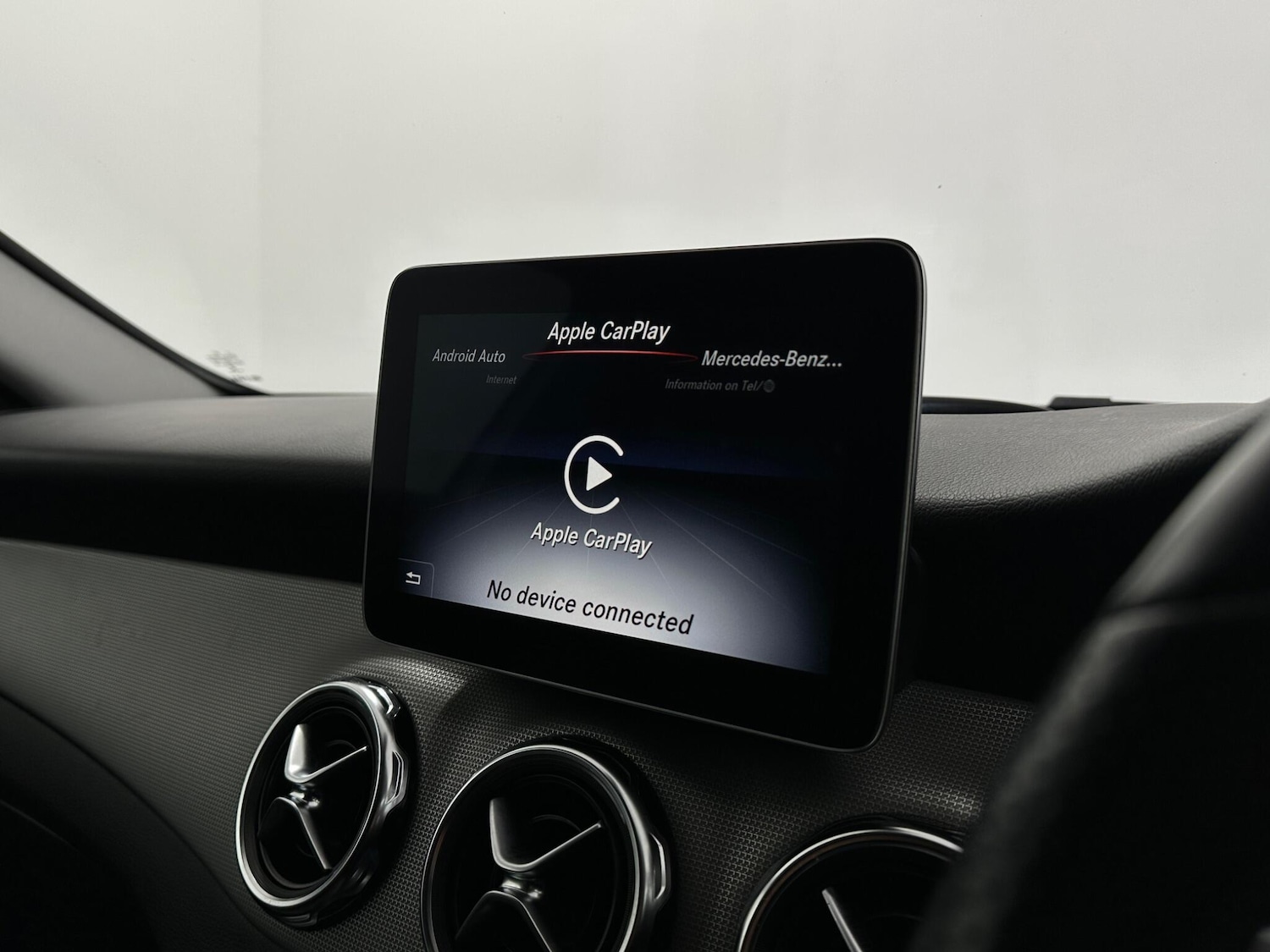 Used Mercedes-Benz GLA 2018 for sale - 76878891: Photo 24