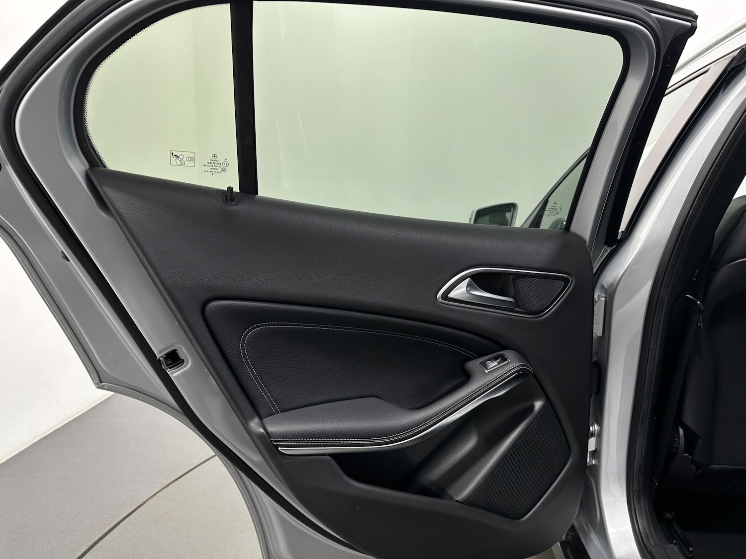 Used Mercedes-Benz GLA 2018 for sale - 76878891: Photo 41