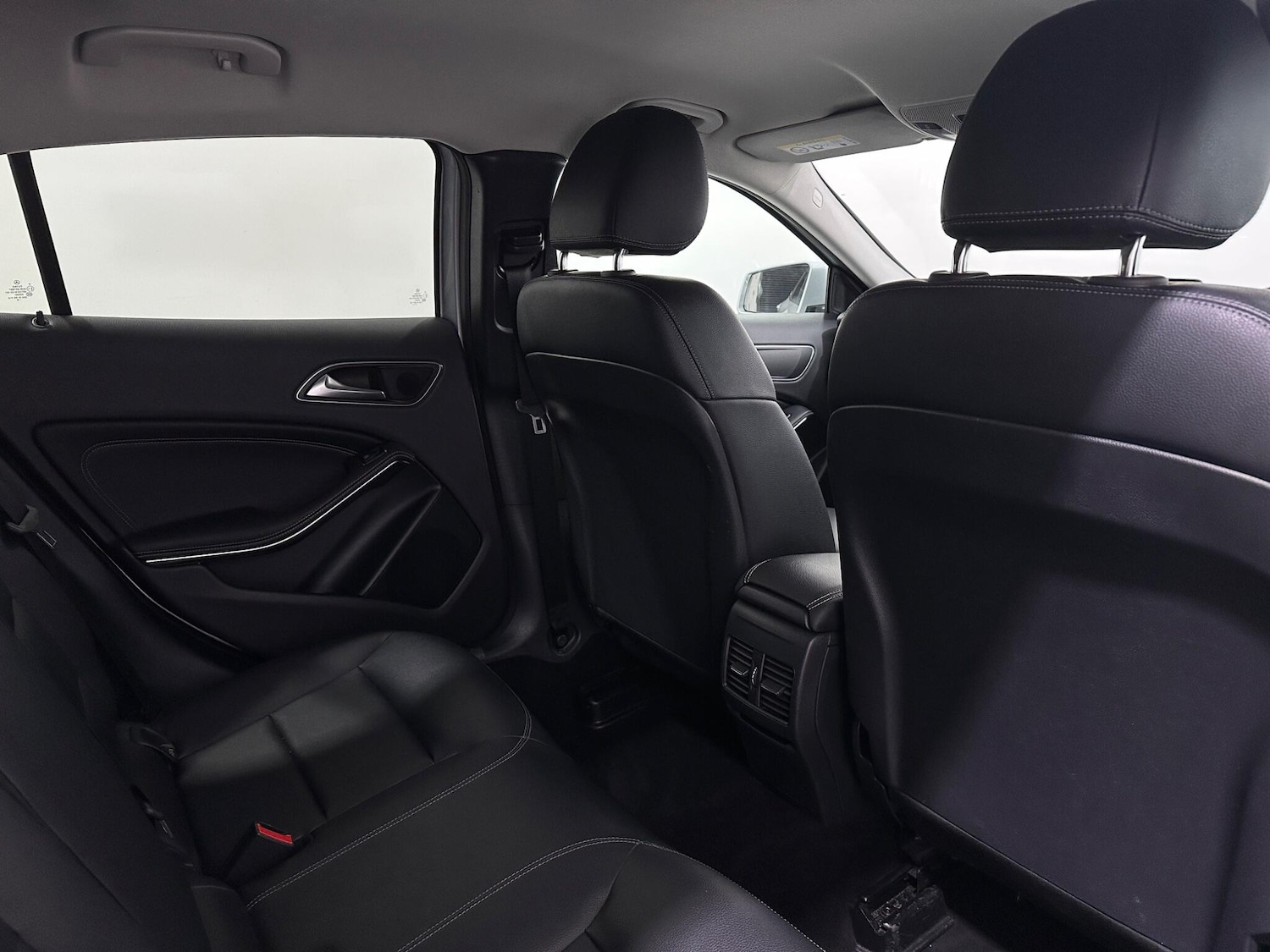 Used Mercedes-Benz GLA 2018 for sale - 76878891: Photo 42