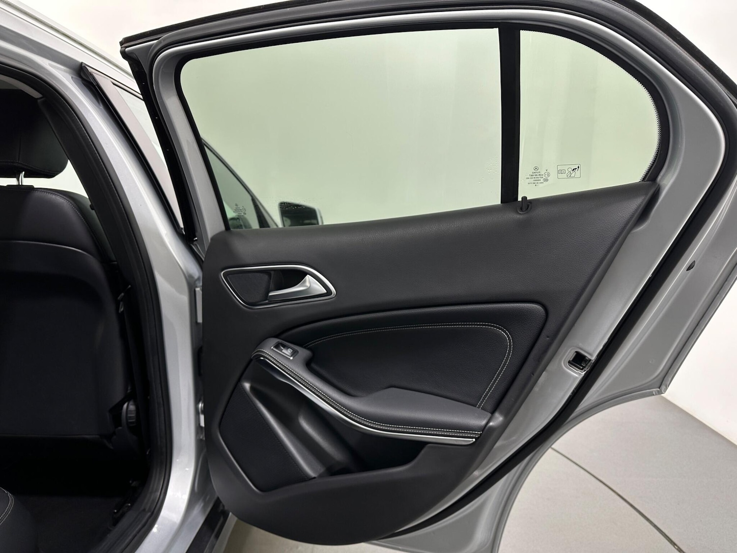 Used Mercedes-Benz GLA 2018 for sale - 76878891: Photo 47