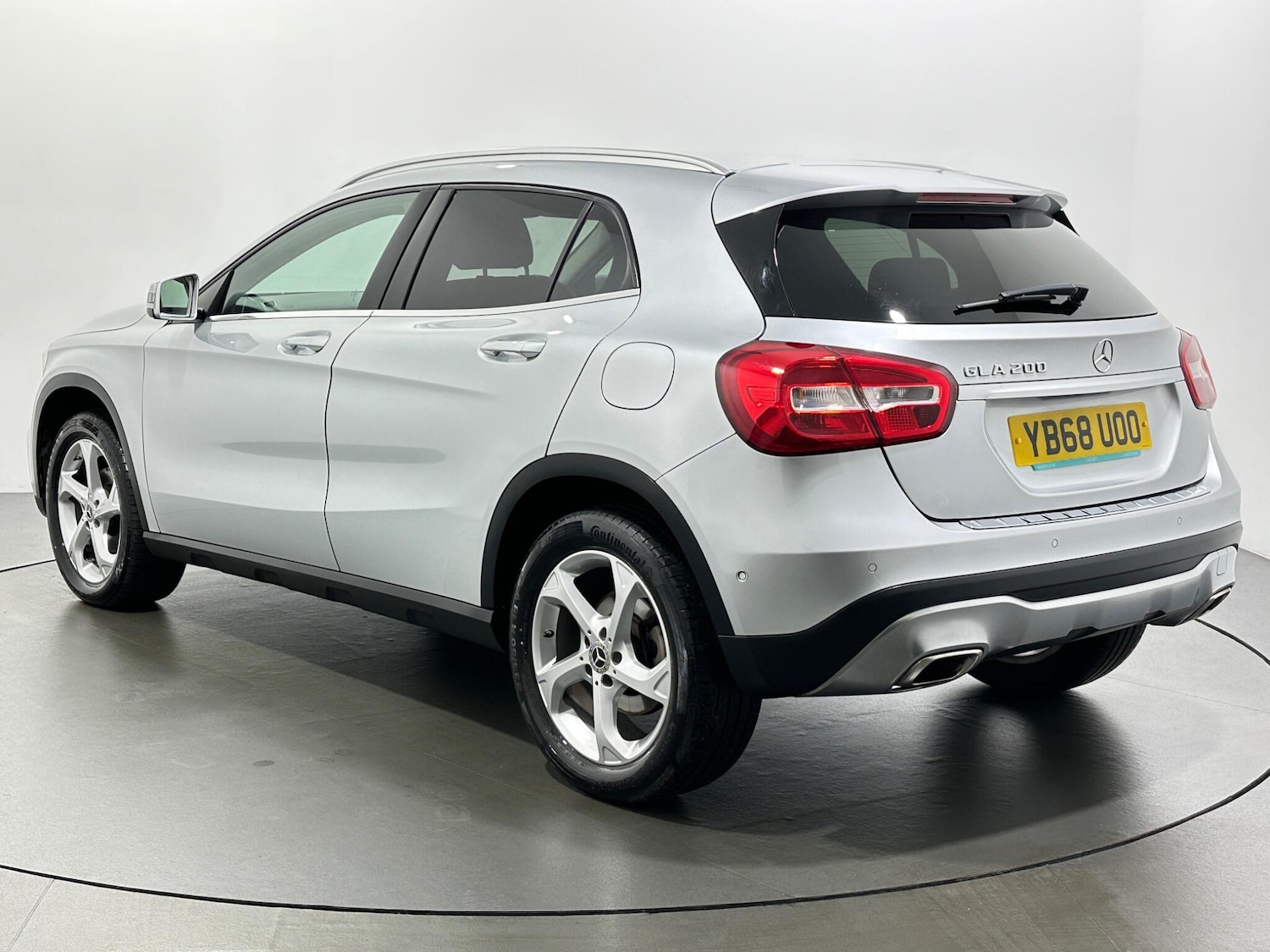 Used Mercedes-Benz GLA 2018 for sale - 76878891: Photo 6