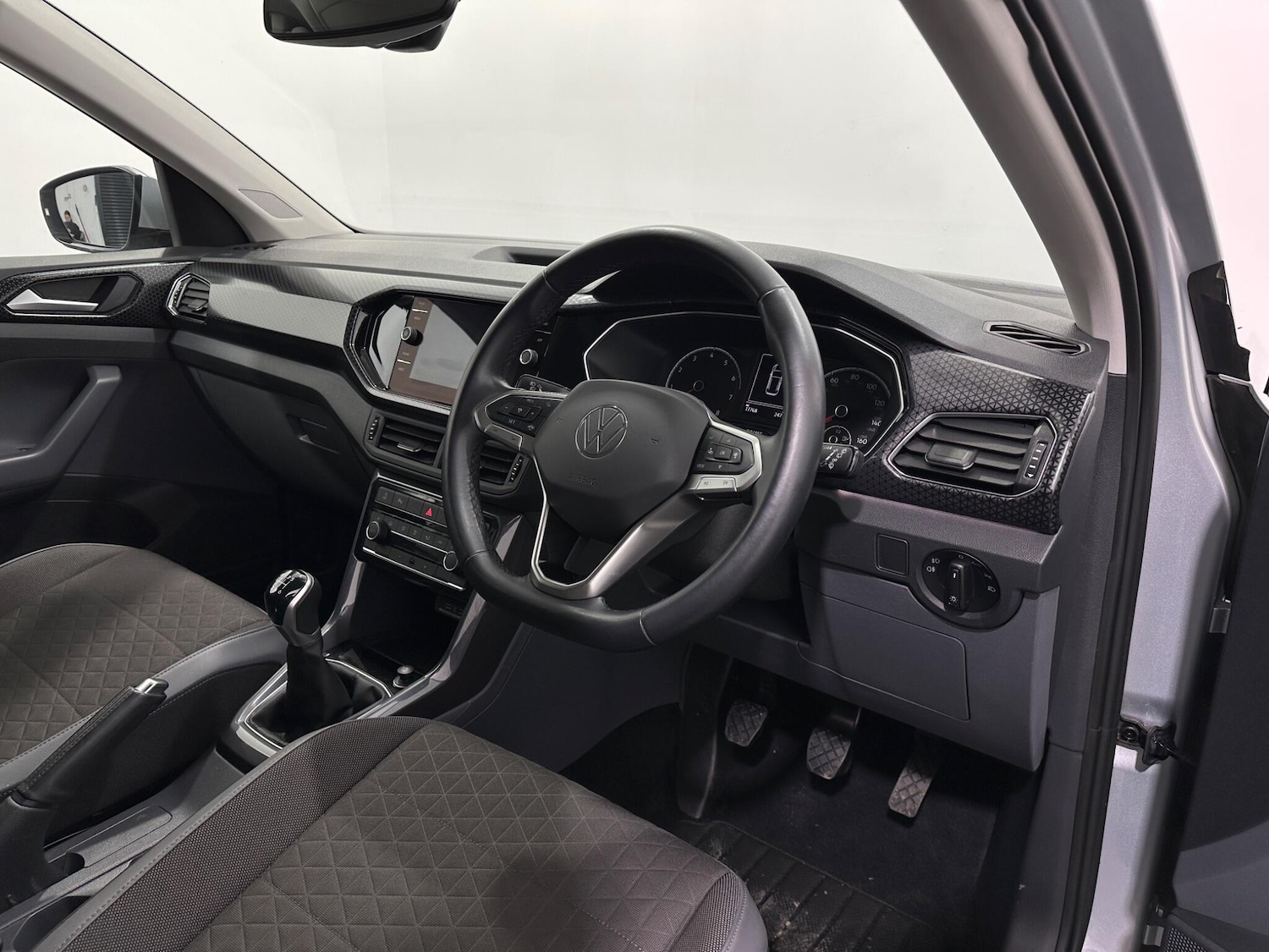 Used Volkswagen T-Cross 2021 for sale - 76886224: Photo 10