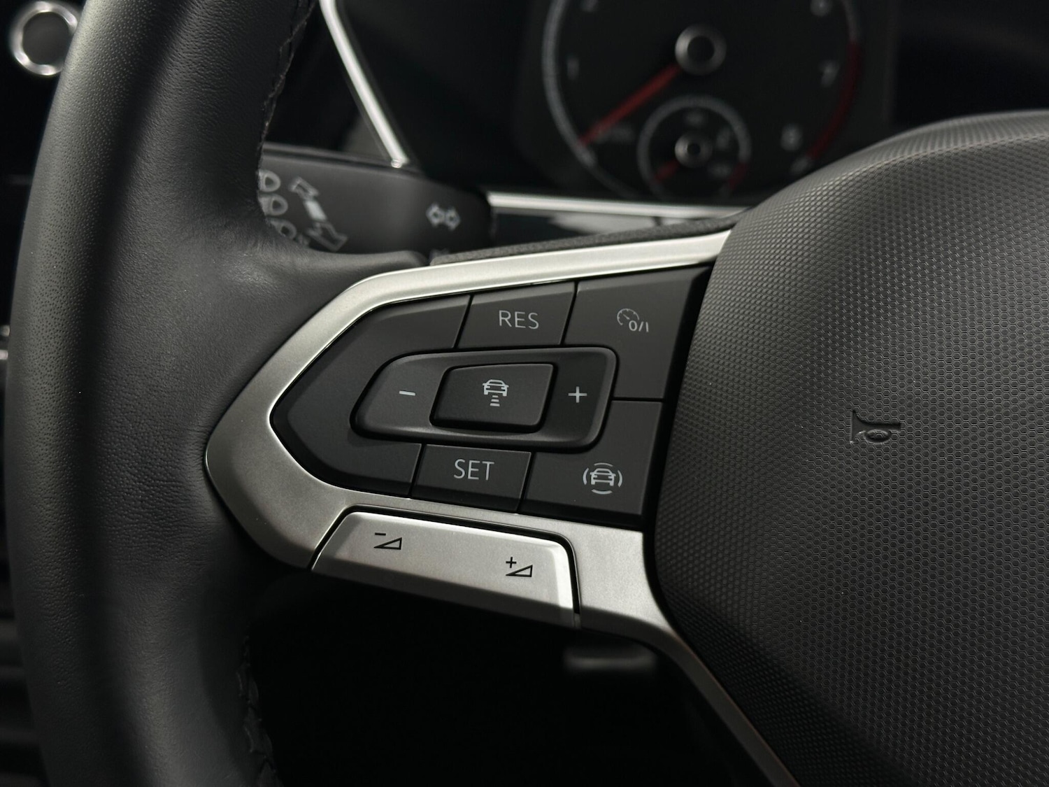 Used Volkswagen T-Cross 2021 for sale - 76886224: Photo 14