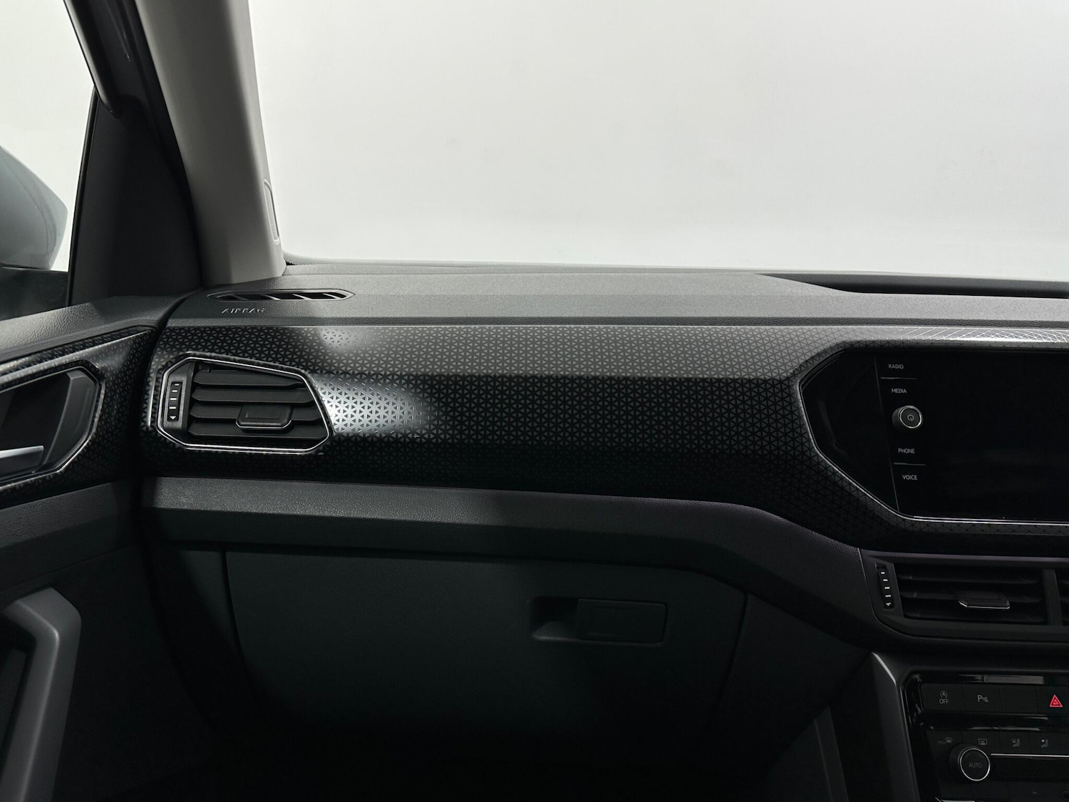 Used Volkswagen T-Cross 2021 for sale - 76886224: Photo 27