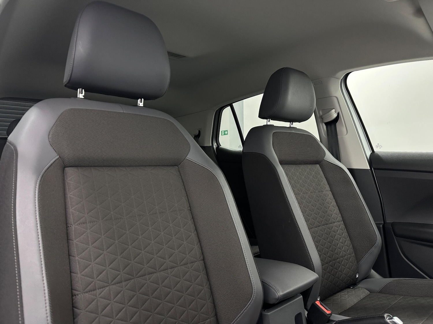 Used Volkswagen T-Cross 2021 for sale - 76886224: Photo 30