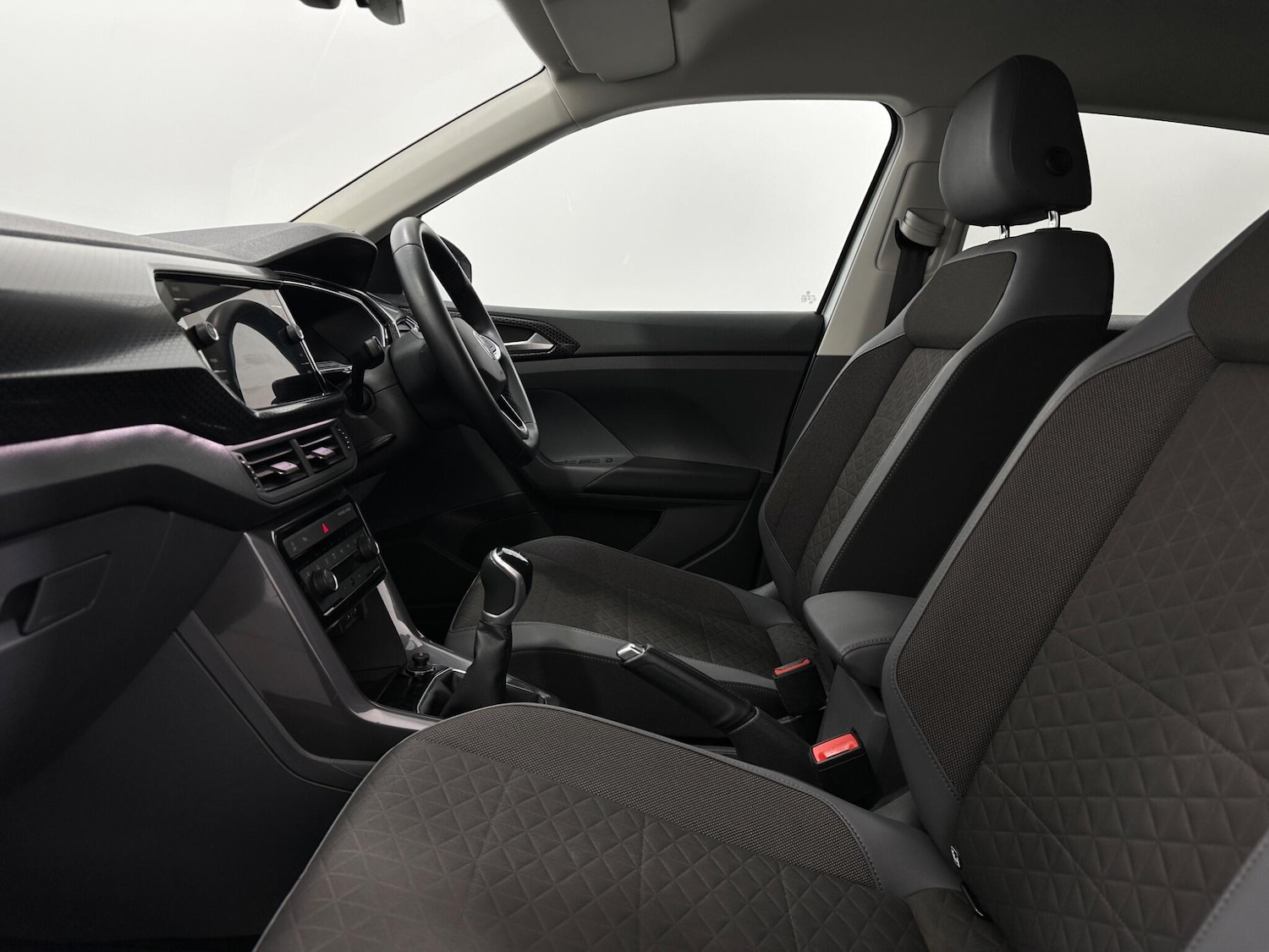 Used Volkswagen T-Cross 2021 for sale - 76886224: Photo 32