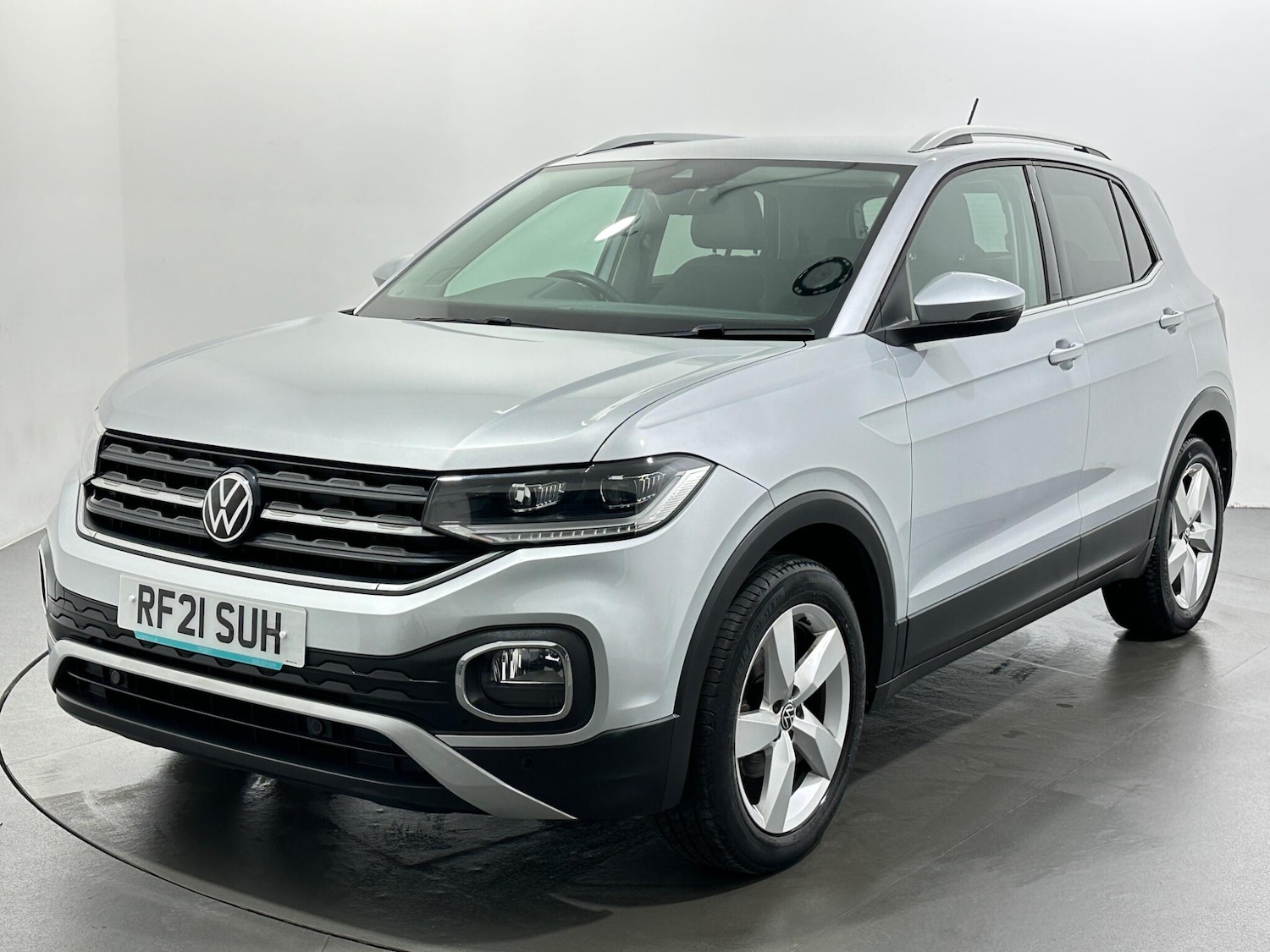 Used Volkswagen T-Cross 2021 for sale - 76886224: Photo 4