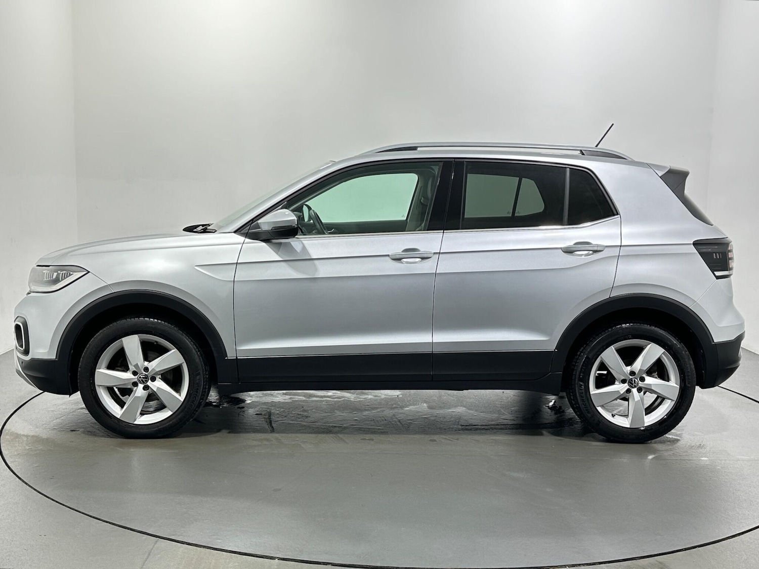 Used Volkswagen T-Cross 2021 for sale - 76886224: Photo 5