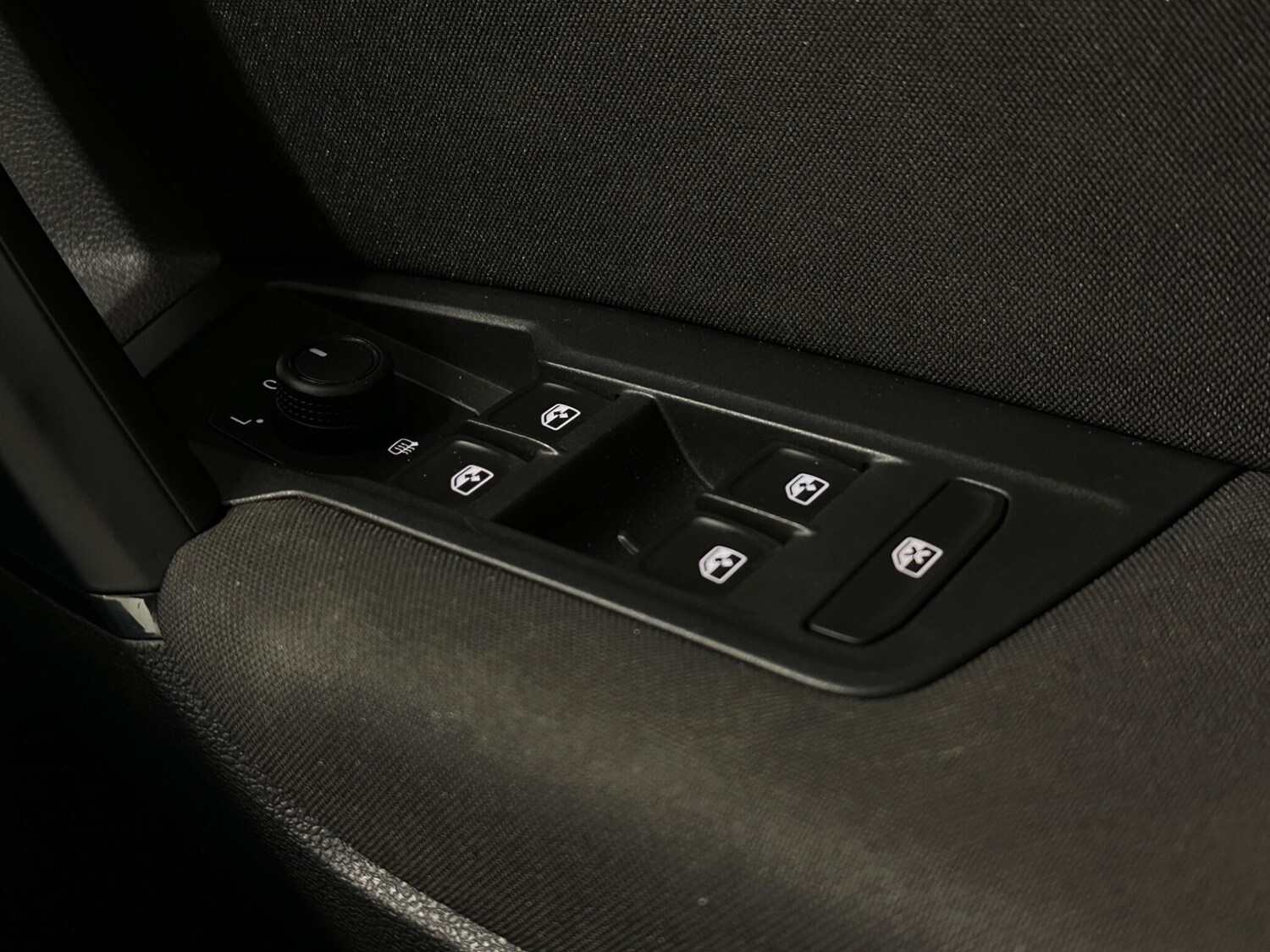 Used Volkswagen Tiguan 2021 for sale - 78157119: Photo 18