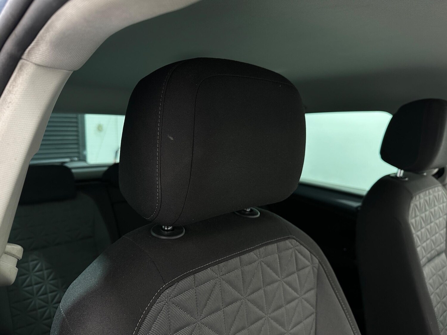 Used Volkswagen Tiguan 2021 for sale - 78157119: Photo 34