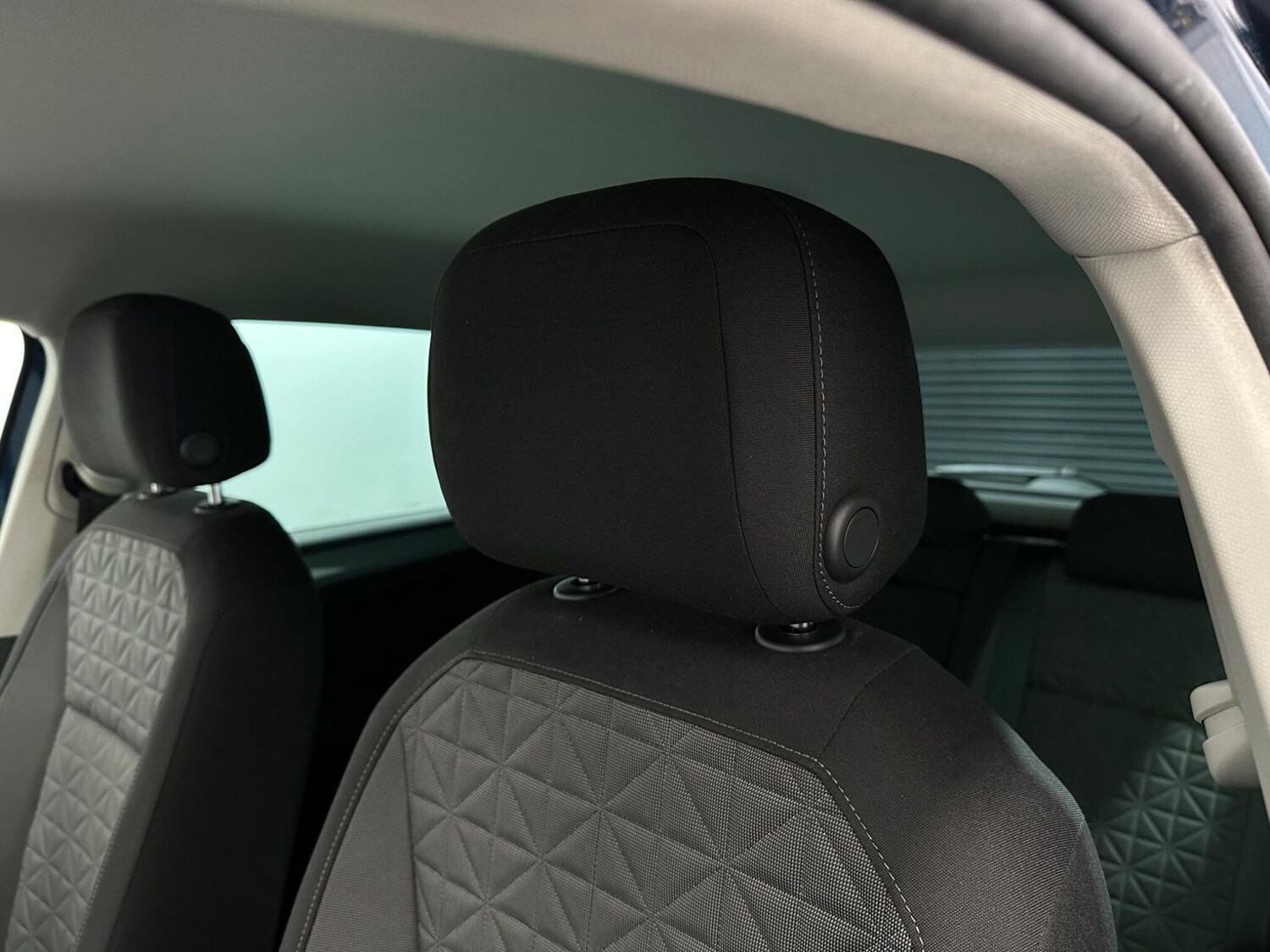 Used Volkswagen Tiguan 2021 for sale - 78157119: Photo 38