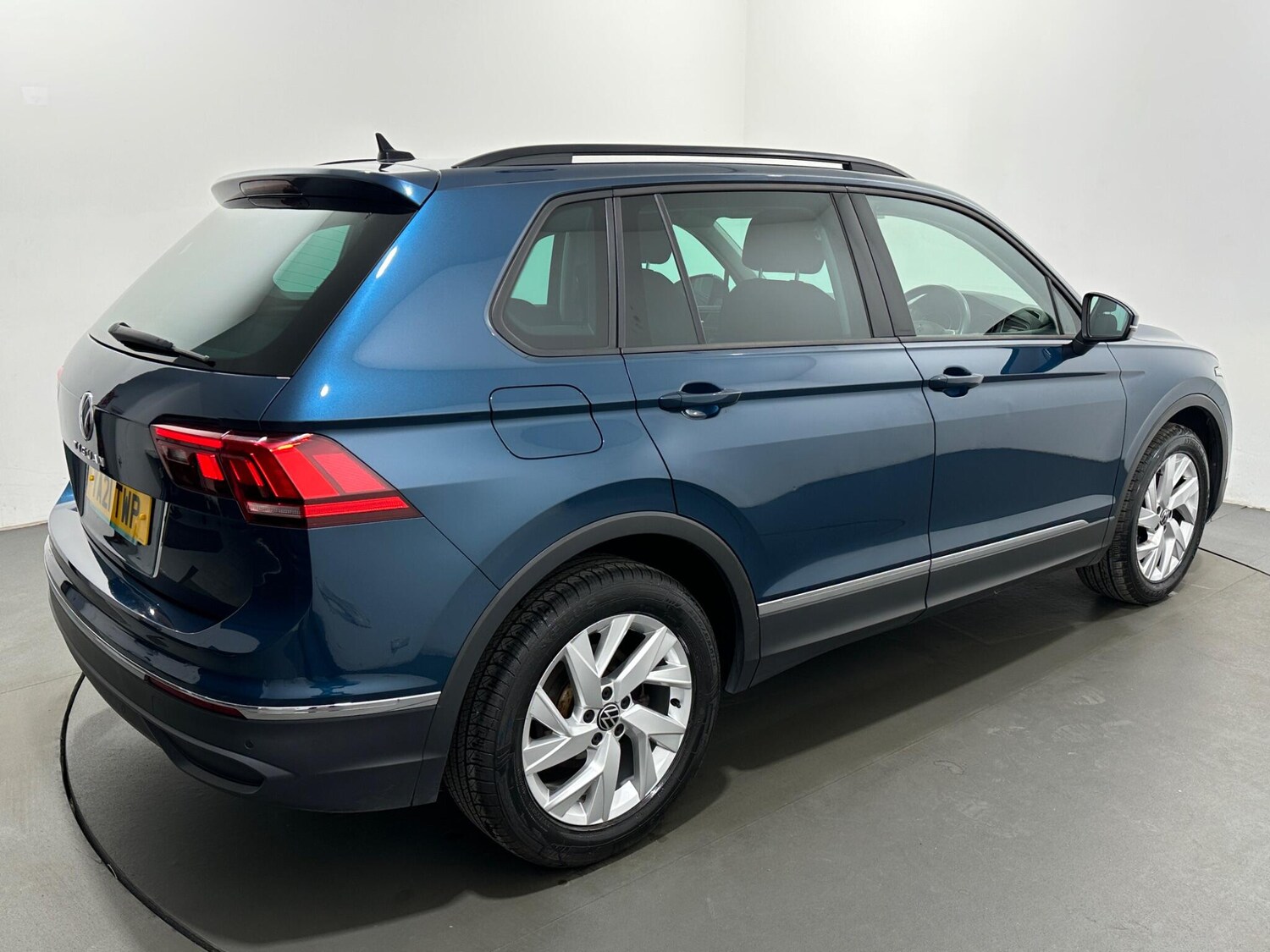 Used Volkswagen Tiguan 2021 for sale - 78157119: Photo 53