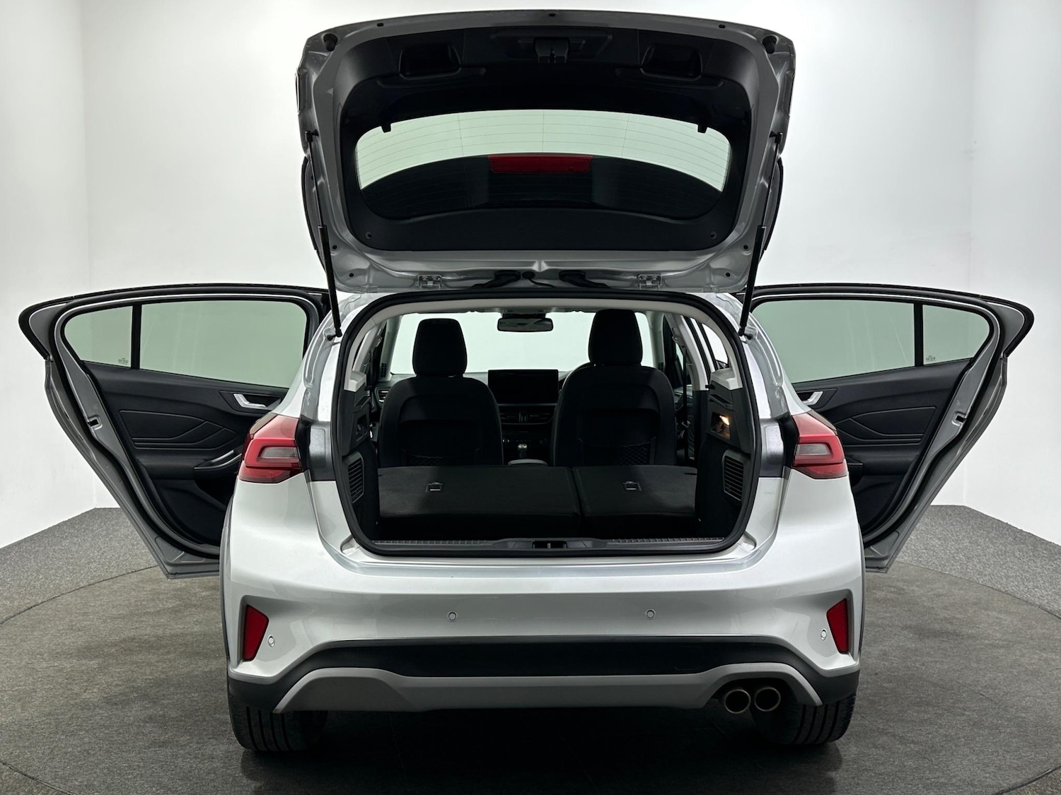 Used Ford Focus 2024 for sale - 76878520: Photo 40