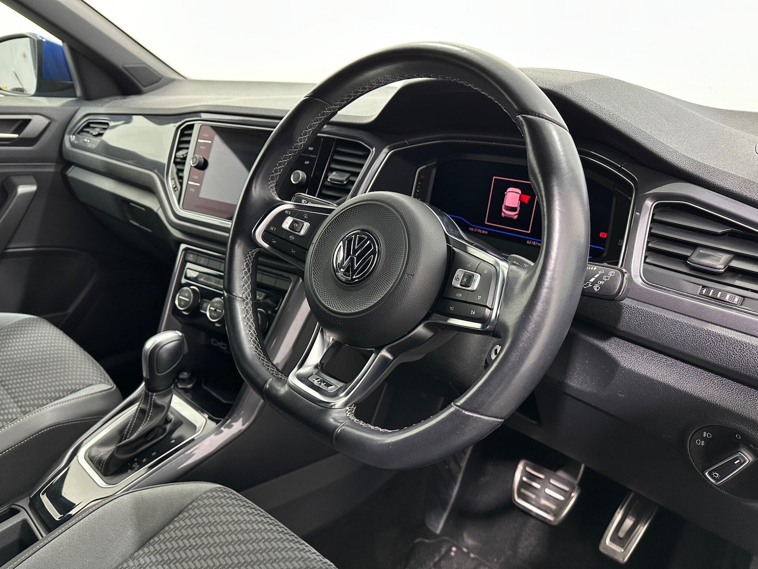 Used Volkswagen T-Roc for sale - 78085740: Photo 10