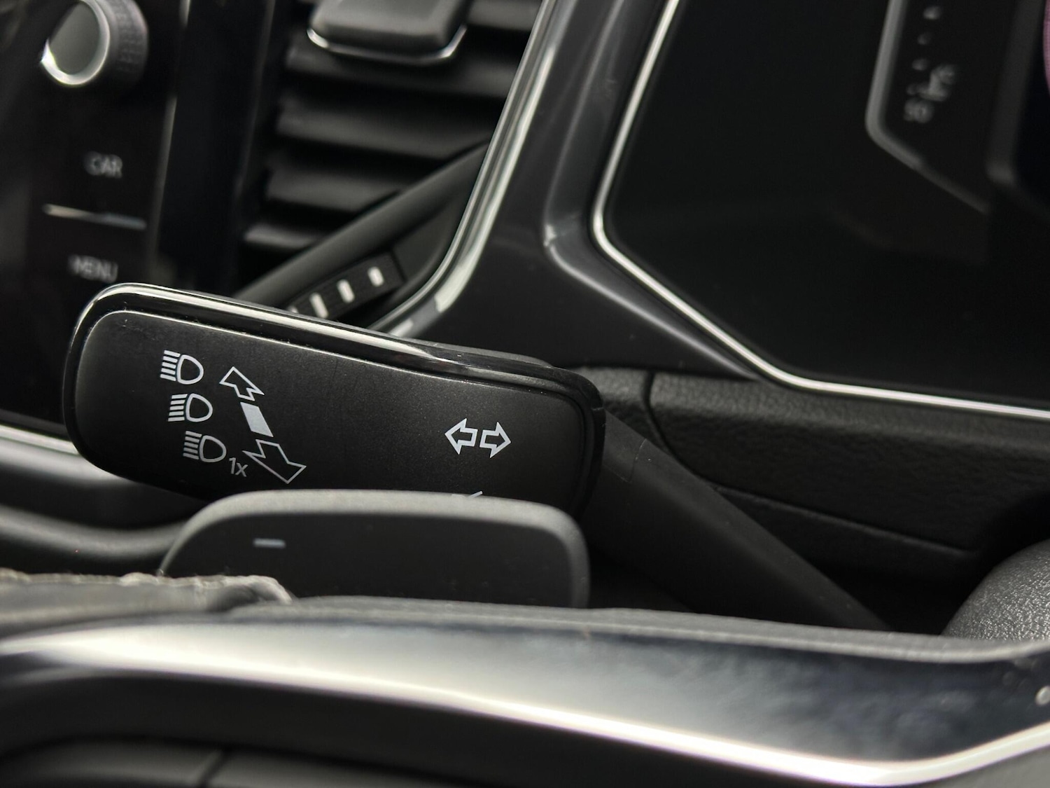 Used Volkswagen T-Roc for sale - 78085740: Photo 13