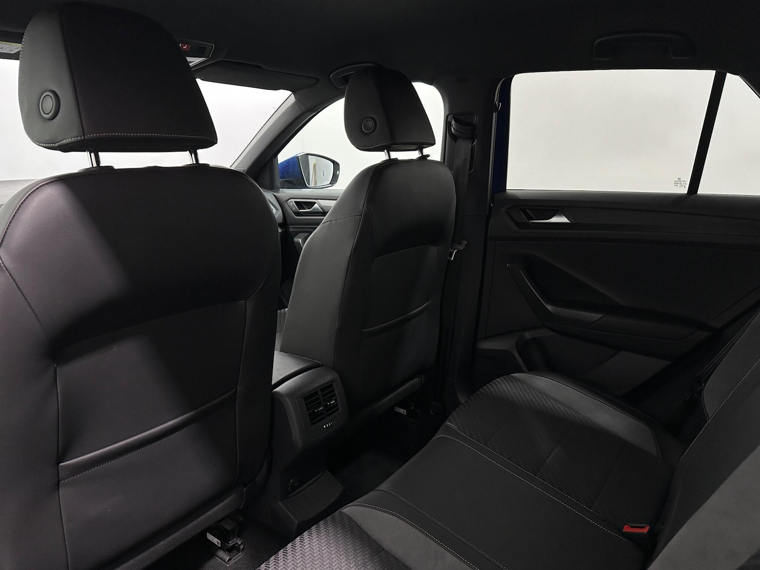 Used Volkswagen T-Roc for sale - 78085740: Photo 38