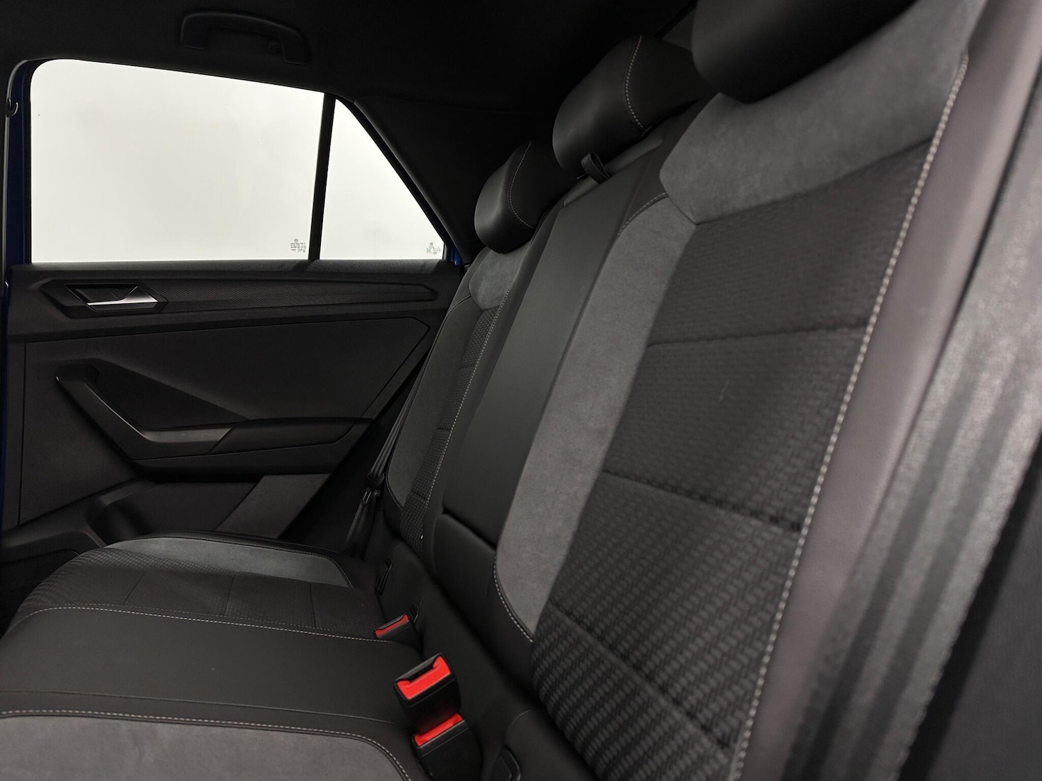 Used Volkswagen T-Roc for sale - 78085740: Photo 39