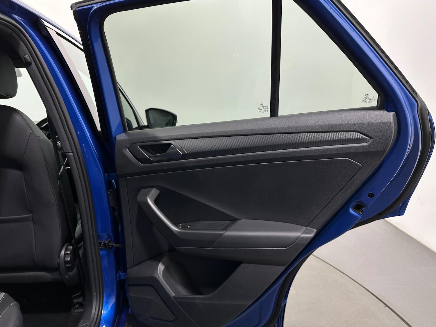 Used Volkswagen T-Roc for sale - 78085740: Photo 43