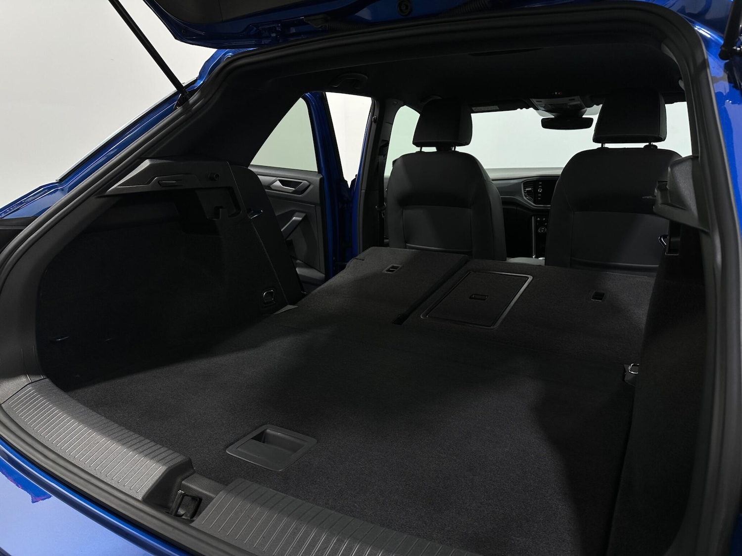 Used Volkswagen T-Roc for sale - 78085740: Photo 45