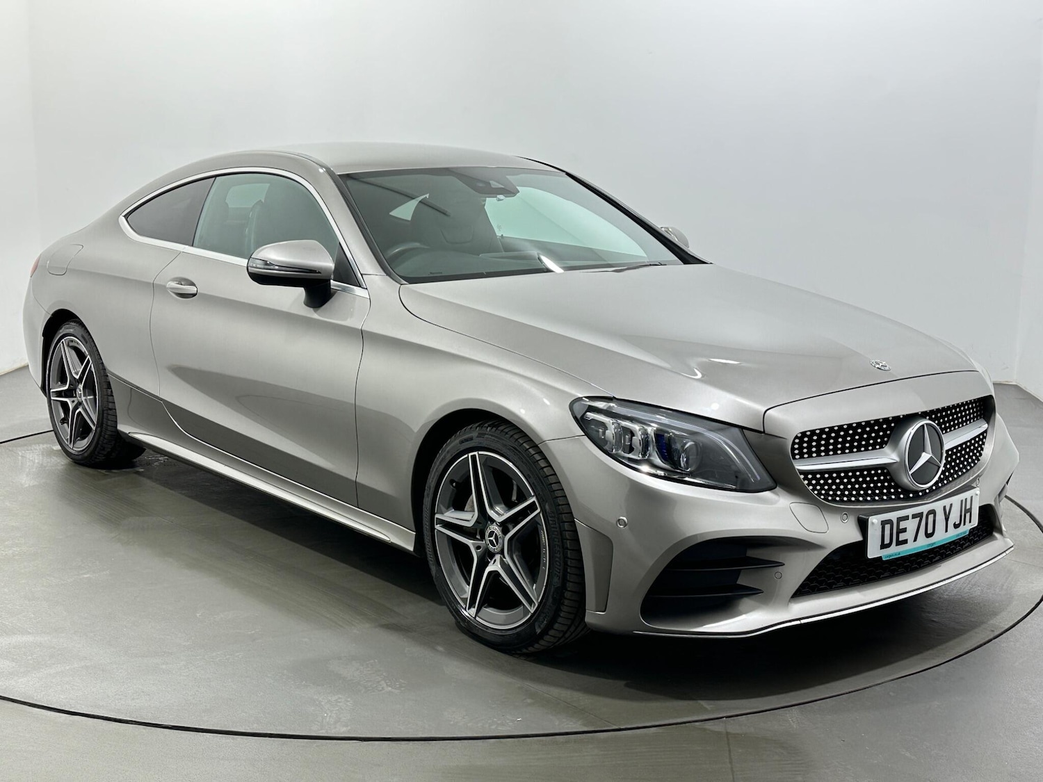 Used Mercedes-Benz C Class 2020 for sale - 78058528: Photo 1