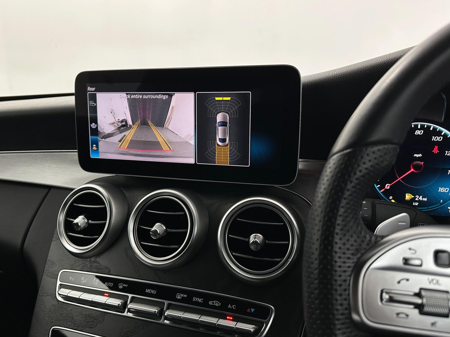 Used Mercedes-Benz C Class 2020 for sale - 78058528: Photo 25