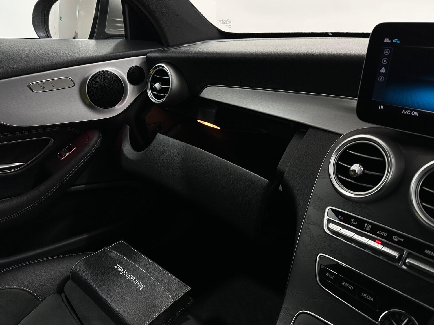 Used Mercedes-Benz C Class 2020 for sale - 78058528: Photo 30