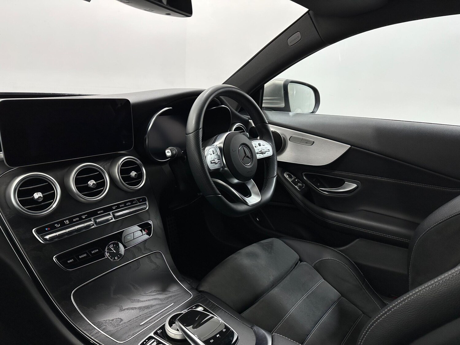 Used Mercedes-Benz C Class 2020 for sale - 78058528: Photo 33