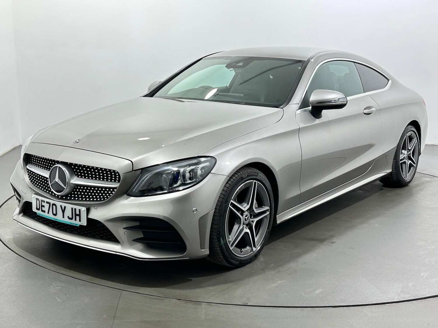 Used Mercedes-Benz C Class 2020 for sale - 78058528: Photo 4