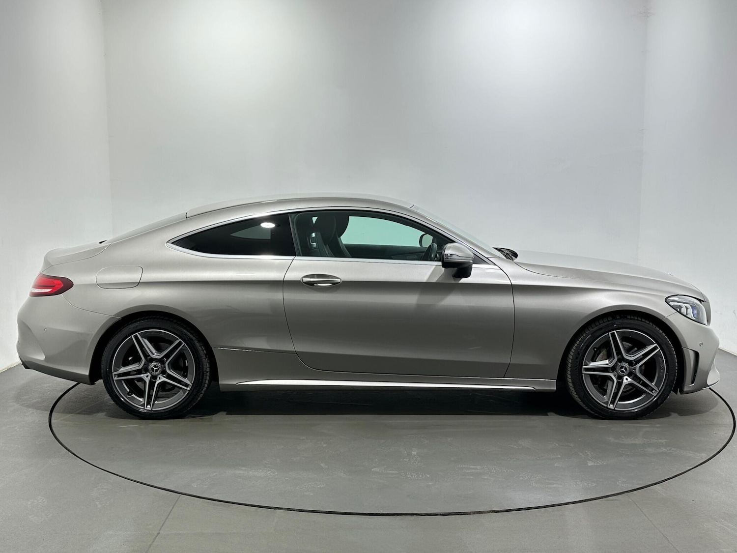 Used Mercedes-Benz C Class 2020 for sale - 78058528: Photo 9