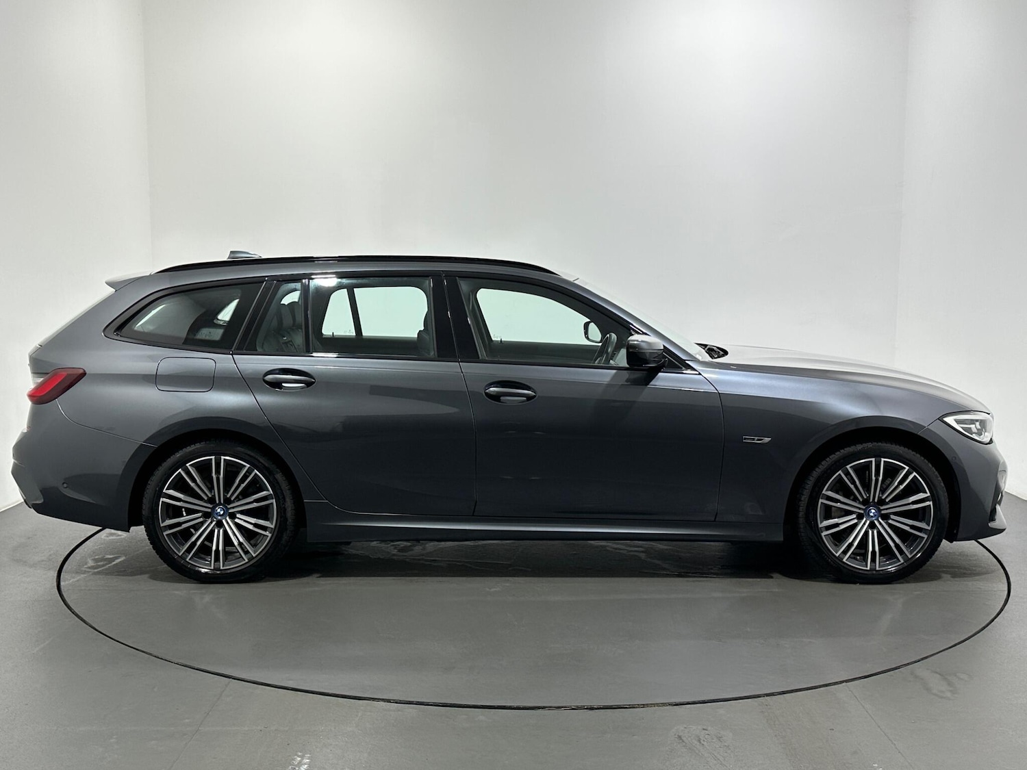 Used BMW 3 Series 2021 for sale - 76878570: Photo 9