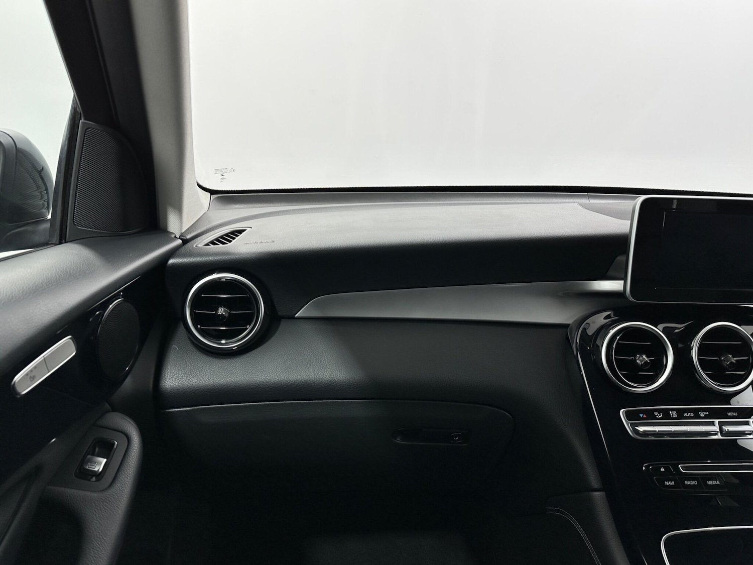 Used Mercedes-Benz GLC for sale - 77754208: Photo 31