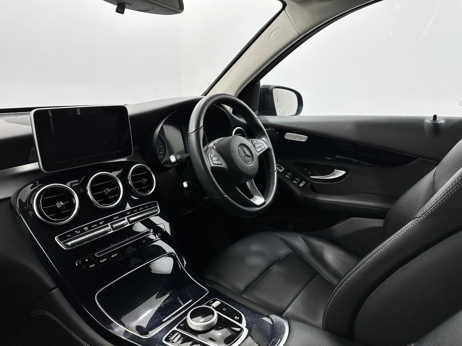 Used Mercedes-Benz GLC for sale - 77754208: Photo 33