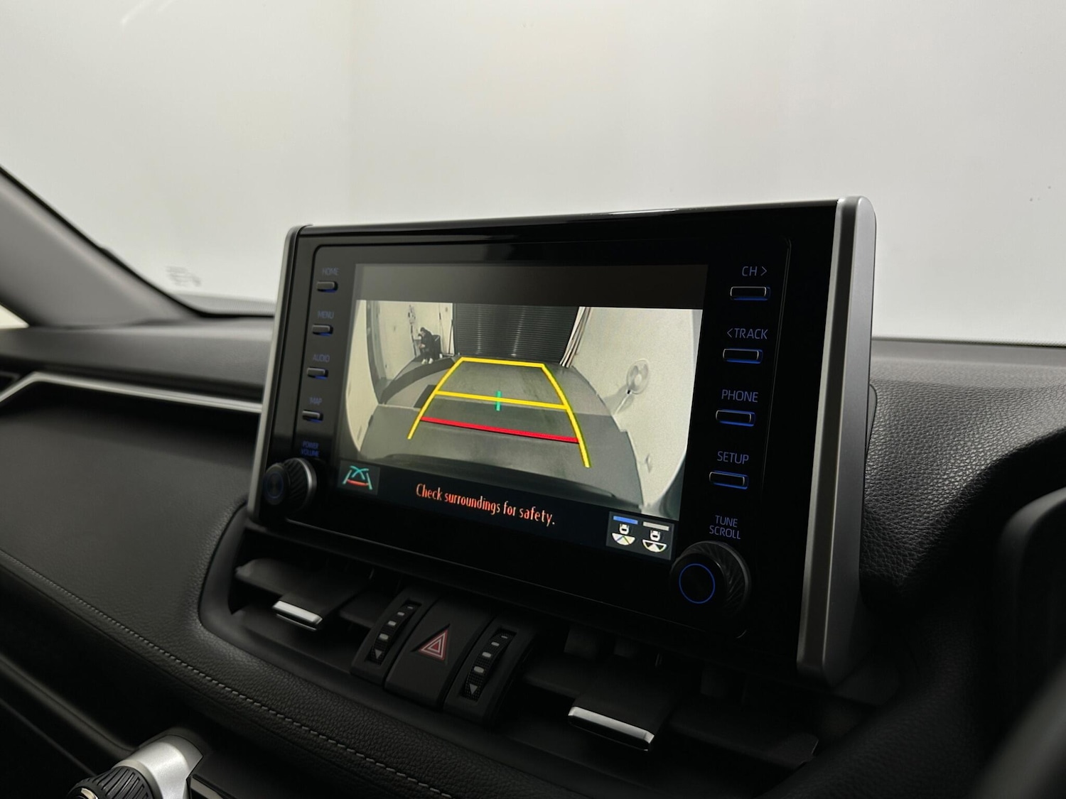 Used Toyota RAV4 2020 for sale - 76878817: Photo 22