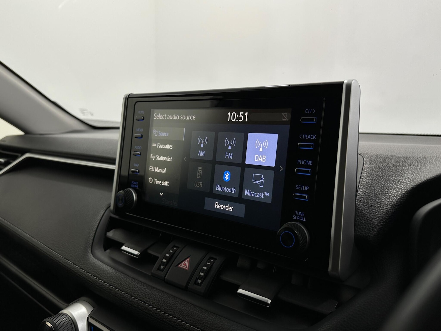 Used Toyota RAV4 2020 for sale - 76878817: Photo 24