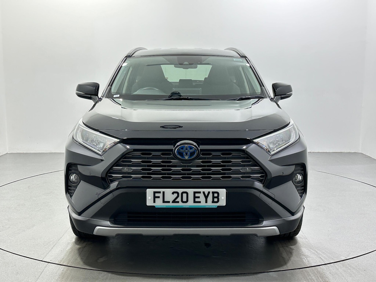 Used Toyota RAV4 2020 for sale - 76878817: Photo 3