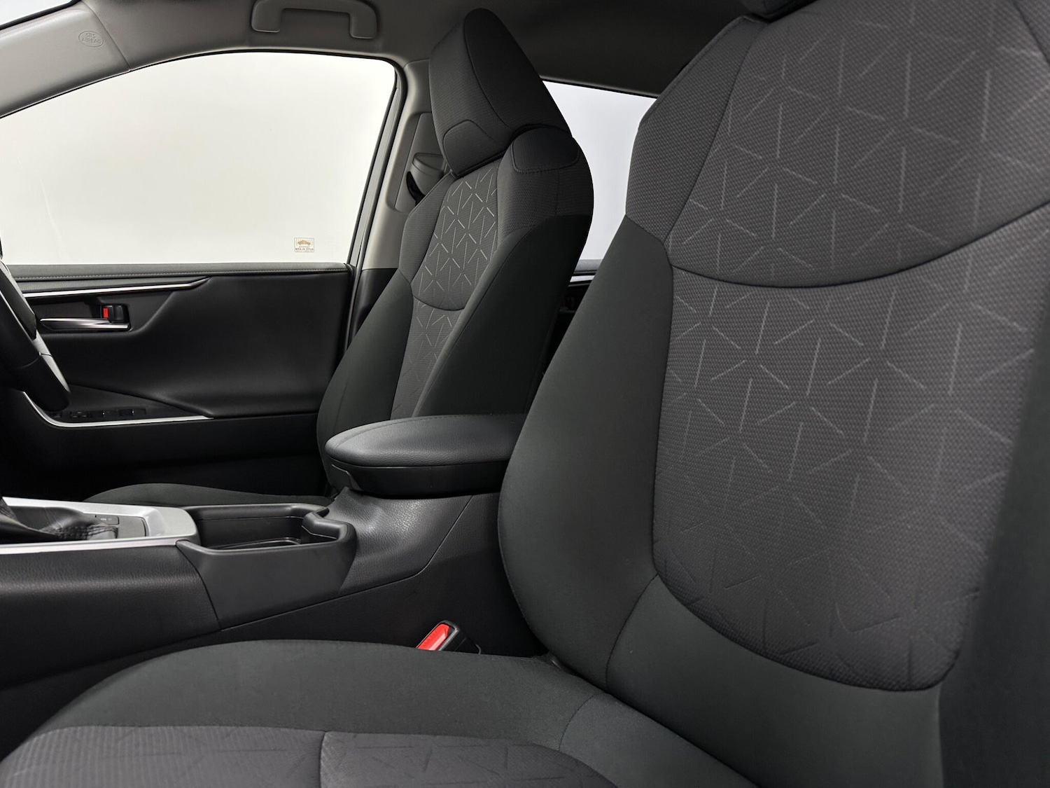 Used Toyota RAV4 2020 for sale - 76878817: Photo 33